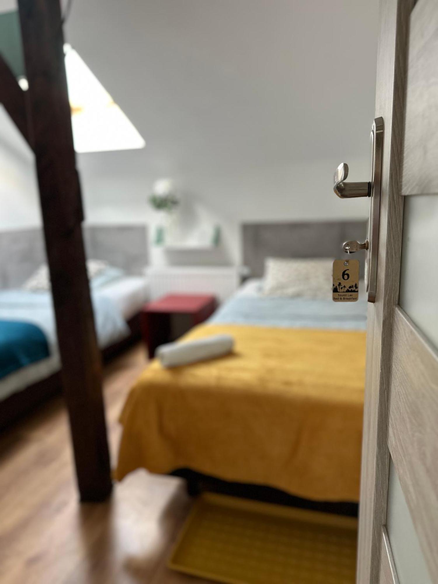 Szumi Las Bed & Breakfast Jozefow  Exterior photo